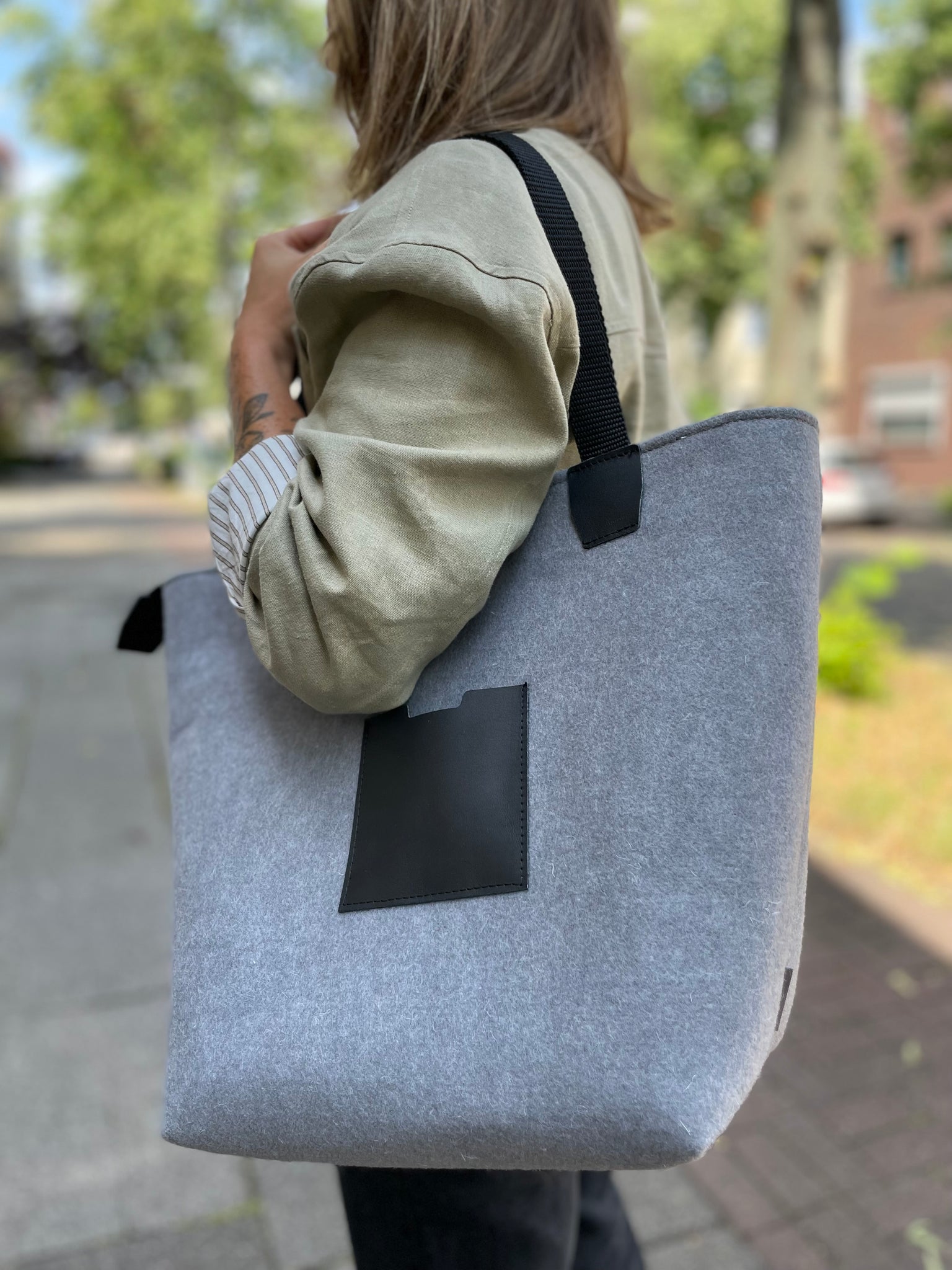 Handtasche Shopper Schultertasche aus Wollfilz und Tasche aus Leder